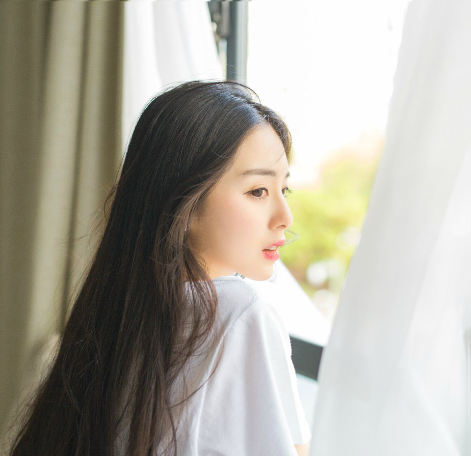 醉与不醉是在你们的眼里，醒与不醒却是在我的心里，不同的是醉也想你醒也想你。